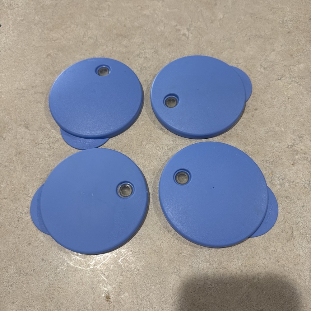 4 Tupperware Impressions Dripless Straw LIDS ONLY 3912 for 18oz Cup/Tumbler Blue